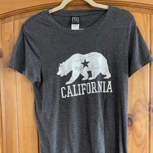 Fitted California Grey Tee